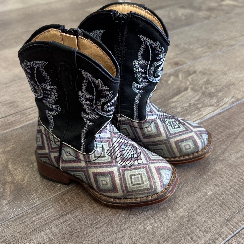 Roper Stylish Black and Patterned Cowboy Boots toddler 5